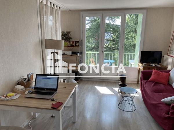 Location Appartement 3 pièces 54.88 m² - 69 AVENUE JEAN MOULIN - BAT.E Romans 26100