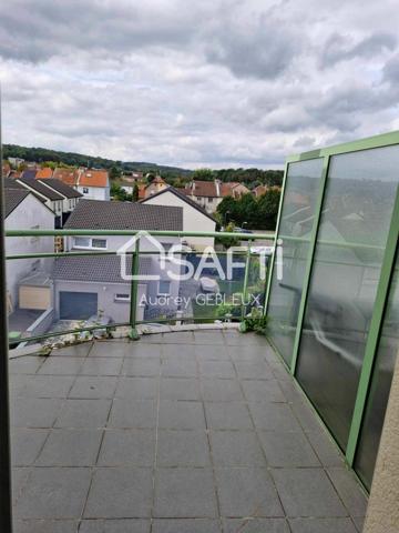 Duplex rénové sur Terville de 2006 libre de suite