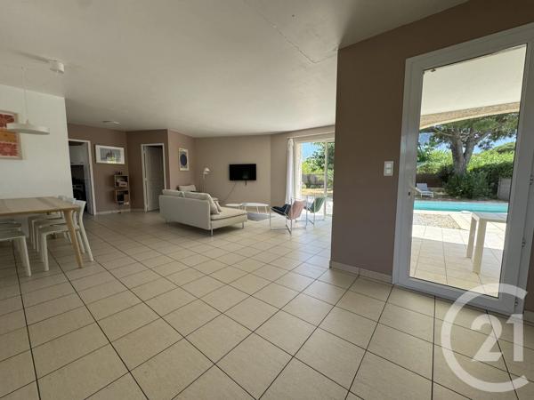 Maison à vendre  4 pièces - 94,62 m 2   LE GRAU D AGDE  - 34