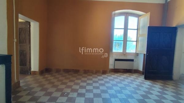 Appartement 2 pièces.