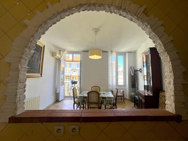 Nice (06000) DERNIER ETAGE CENTRE VILLE