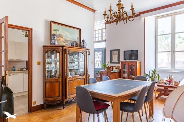 Appartement à vendre |  Saint-Yrieix-la-Perche |  5 pièces | 120 m²