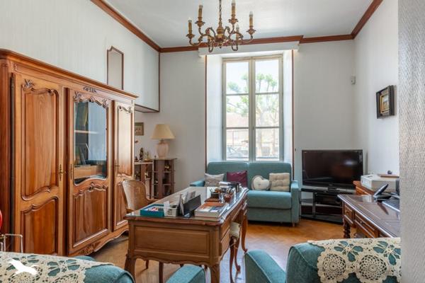 Appartement à vendre |  Saint-Yrieix-la-Perche |  5 pièces | 120 m²