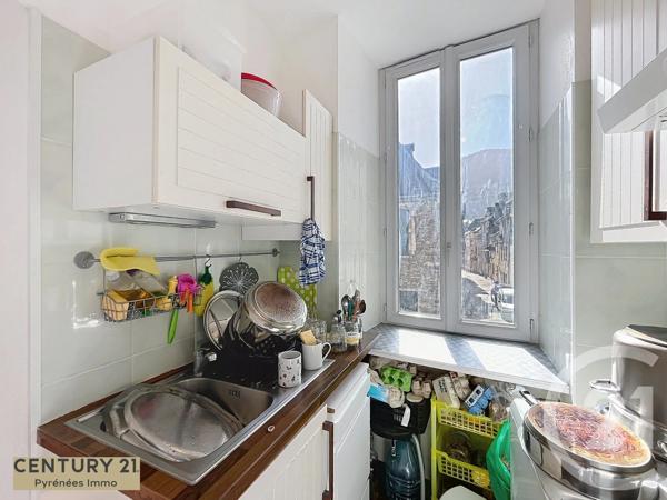Immeuble à vendre  201 m 2   BAGNERES DE LUCHON  - 31