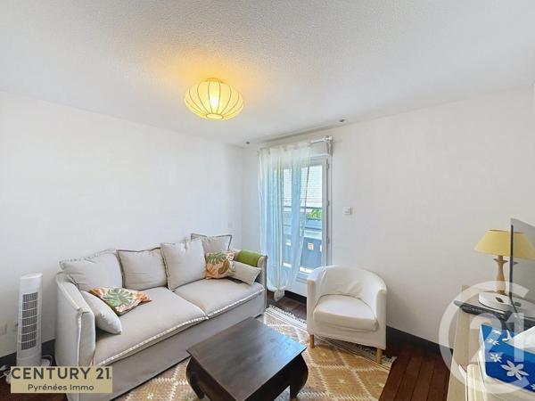 Immeuble à vendre  201 m 2   BAGNERES DE LUCHON  - 31