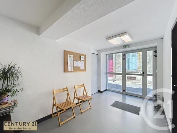 Immeuble à vendre  201 m 2   BAGNERES DE LUCHON  - 31