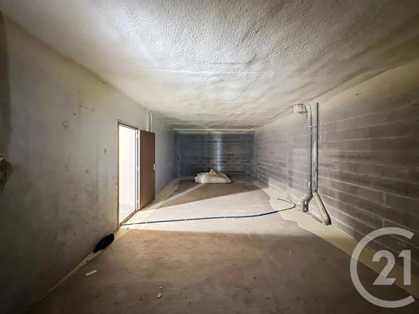à vendre  104 m 2   PERPIGNAN  - 66