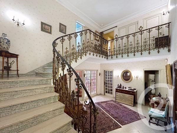 Maison à vendre  10 pièces - 245 m 2   MONTPELLIER  - 34