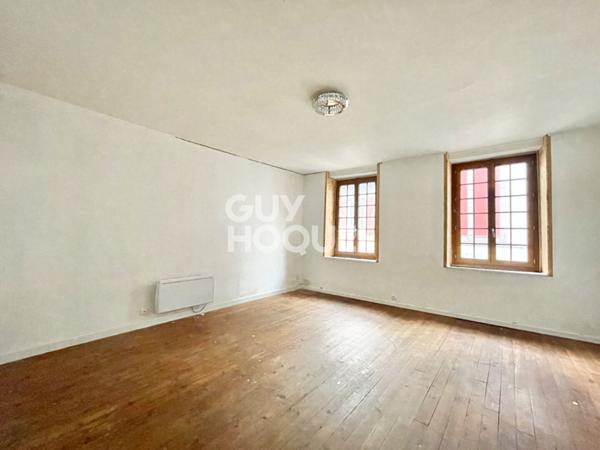 Spacieux appartement T2 avec exceptionnel potentiel d'investissement et de division