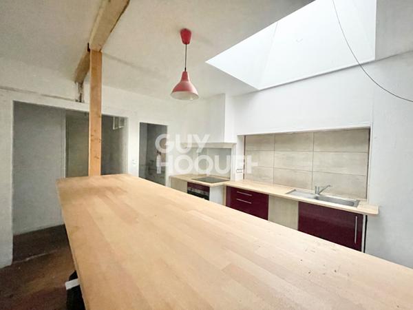 Spacieux appartement T2 avec exceptionnel potentiel d'investissement et de division