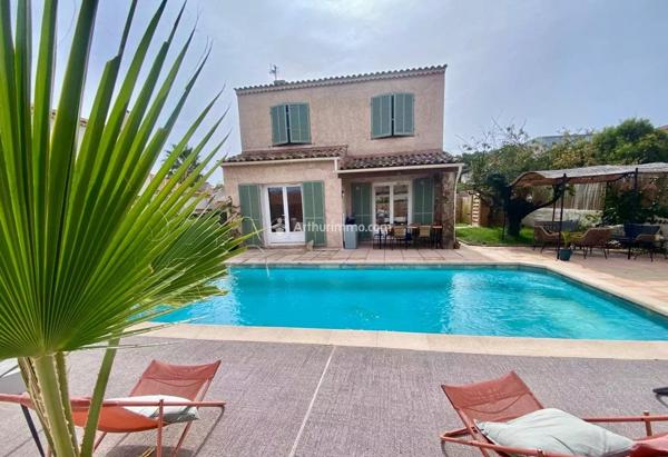 Vente Maison 6 pièces 115 m2 à Six-Fours-les-Plages