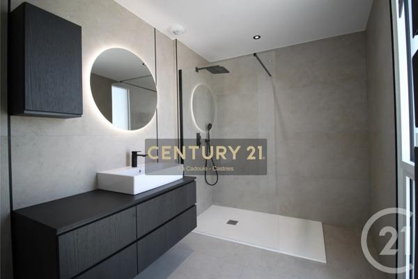 Appartement T4 à vendre  4 pièces - 108,68 m 2   MAUGUIO CARNON  - 34