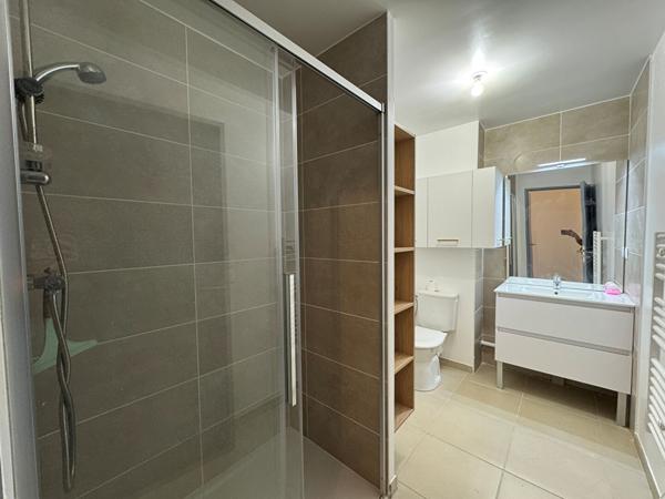 Appartement MEUBLEE Nimes 4 pièce(s) 76,45 m2