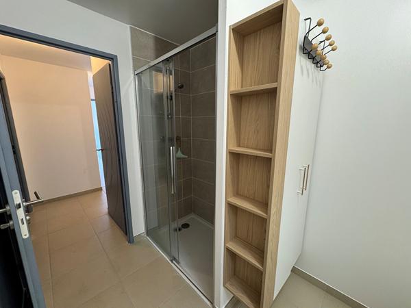 Appartement MEUBLEE Nimes 4 pièce(s) 76,45 m2