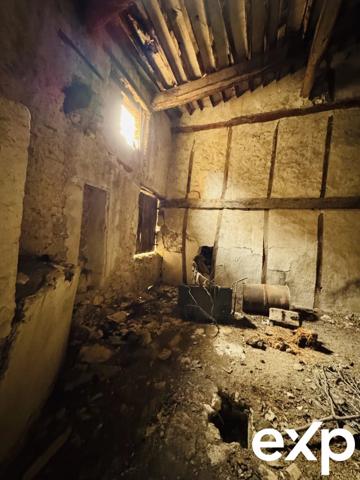 EXCLUSIVITÉ JCL by eXp – Authentique maison bourgeoise à restaurer au cœur du Luberon