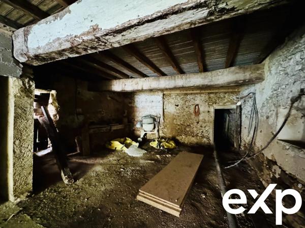 EXCLUSIVITÉ JCL by eXp – Authentique maison bourgeoise à restaurer au cœur du Luberon