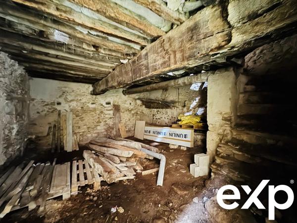 EXCLUSIVITÉ JCL by eXp – Authentique maison bourgeoise à restaurer au cœur du Luberon