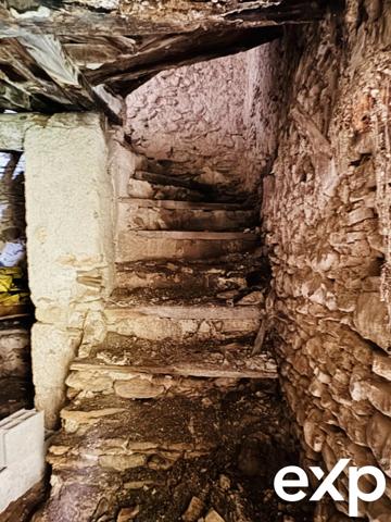 EXCLUSIVITÉ JCL by eXp – Authentique maison bourgeoise à restaurer au cœur du Luberon