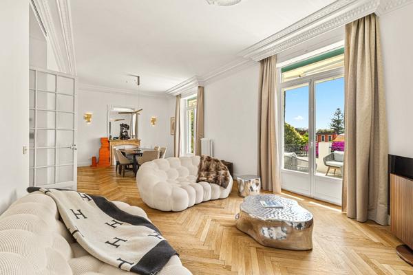 Vente Maison de maître Nice 8 Pièces 227 m²