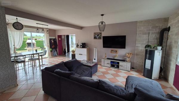 Pavillon à vendre à Gorron en Mayenne (53120), ref : 2878