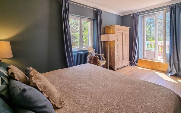 Maison à vendre    11 pièces • 424,06 m2 Le Cannet