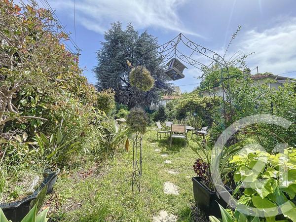 Maison à vendre  5 pièces - 150 m2 ANTIBES - 06