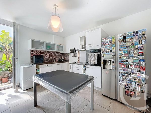 Maison à vendre  5 pièces - 150 m2 ANTIBES - 06