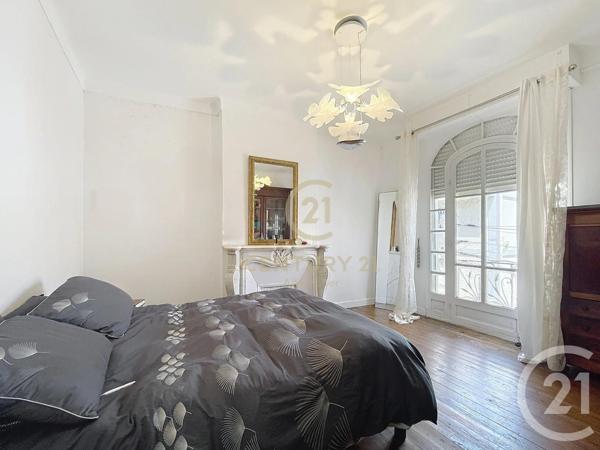 Maison à vendre  5 pièces - 150 m2 ANTIBES - 06