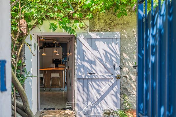 Maison de ville et son petit jardin intimiste dans le quartier Croizat