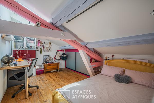 Maison de ville et son petit jardin intimiste dans le quartier Croizat