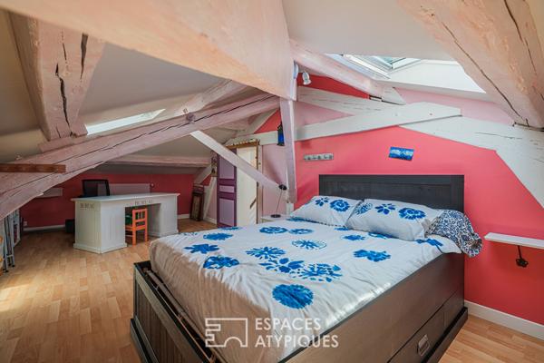 Maison de ville et son petit jardin intimiste dans le quartier Croizat