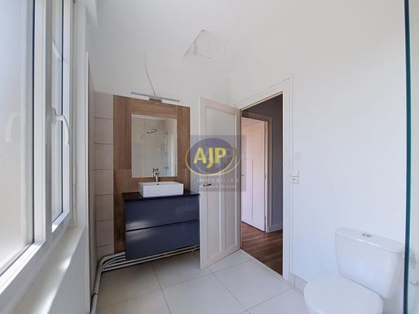 Maison à vendre Nantes - 6 pièces, 91m² avec 3 chambre(s) à 583 000€ - AJP Immobilier Nantes Jouzel