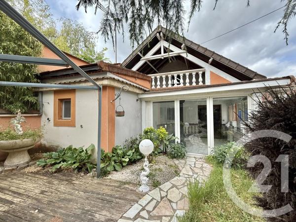 Maison à vendre  5 pièces - 130,79 m 2   MOULINS  - 03