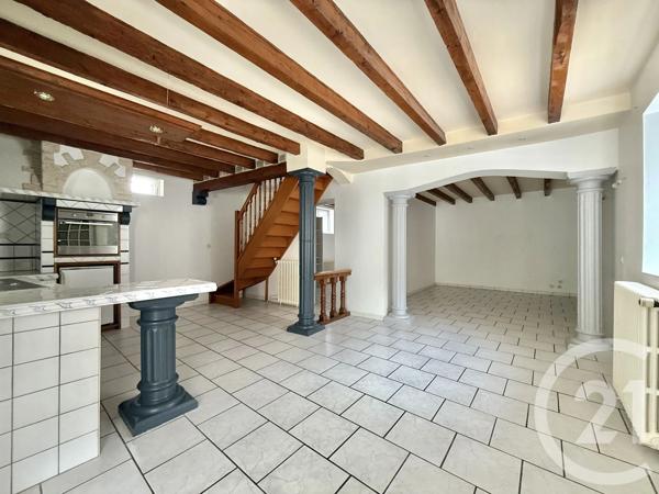 Maison à vendre  5 pièces - 130,79 m 2   MOULINS  - 03