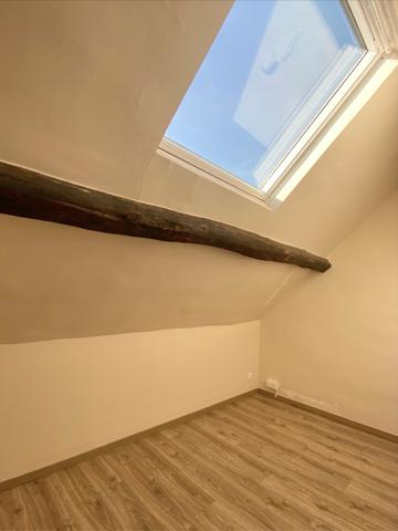 Houdan (78550) Appartement 3 Pièces Houdan centre.