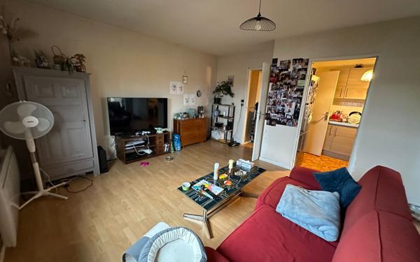 Appartement à vendre    3 pièces • 70 m2 Mérignac