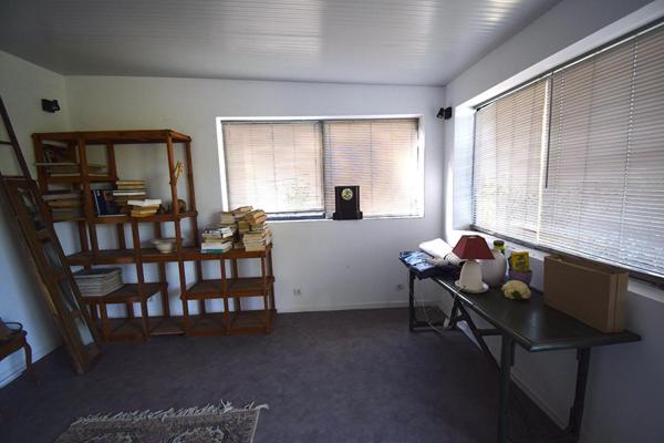 Moissac, 82200, Tarn et Garonne, Maison 195 m2  7 pièce(s) 3/4 ch. dont 1 suite. Piscine, 7 pièce(s) 3/4 ch. dont 1 suite