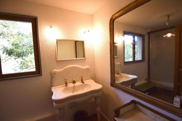 Moissac, 82200, Tarn et Garonne, Maison 195 m2  7 pièce(s) 3/4 ch. dont 1 suite. Piscine, 7 pièce(s) 3/4 ch. dont 1 suite