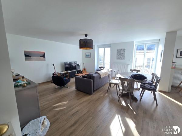 Immeuble - À vendre - 245 m² - BOURBONNE-LES-BAINS | The Door Man