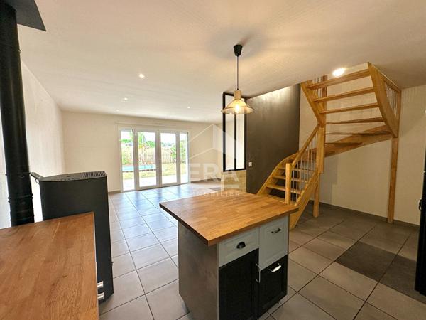 BORDES : Pavillon T5 de +100m2 avec garage, jardin, et piscine, proche TURBOMÉCA SAFRAN