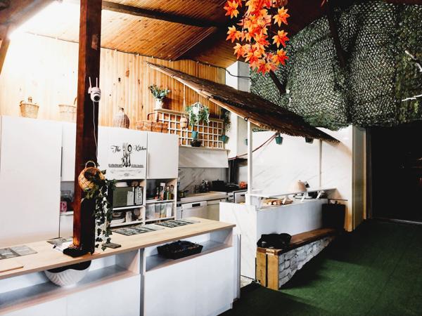 Brie-sous-Matha (17160) Maison en pierre atypique de 220 m² – Esprit chalet – Terrain 3 250 m² – Brie-sous-Matha