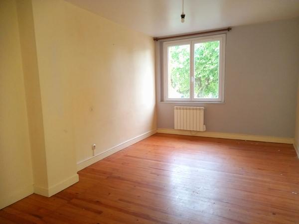 Maison+ locatif proche sainte foy la Grande