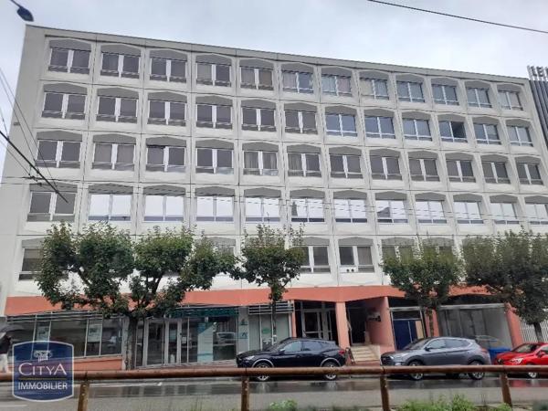 Local professionnel à vendre 160m²