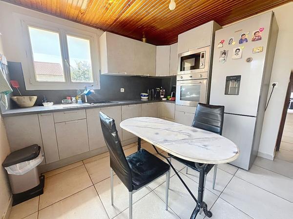 Gardanne - Maison T6 pièce(s) - De 133 m2 sur une parcelle de 429m²