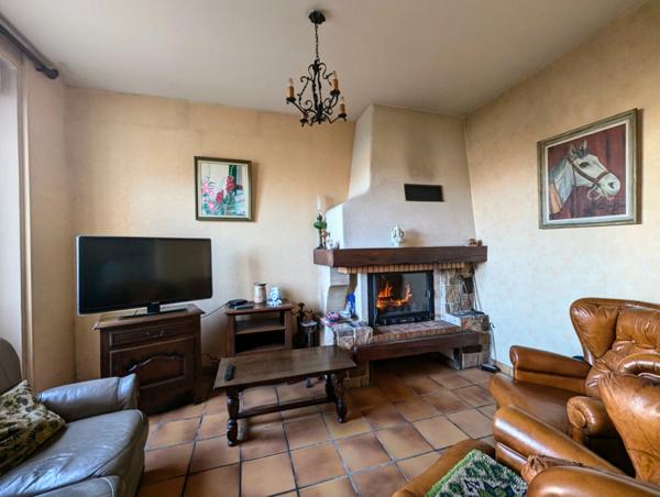 Maison à vendre 151 m² - LA TESSOUALLE (49)