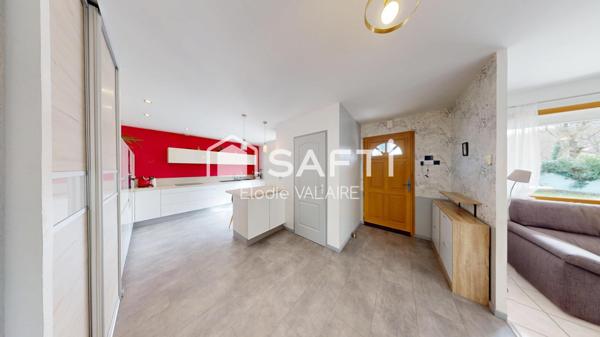 Maison plain-pied 142 m² – Piscine – Terrain 951 m² – Nivolas-Vermelle