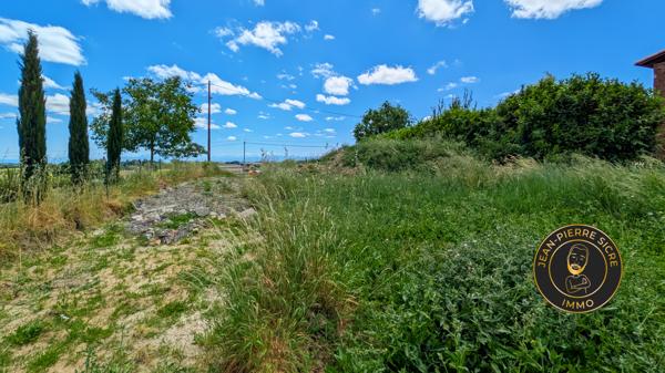 Nailloux -Terrain 1111 m² — Permis de construire accordé — Vue Pyrénées