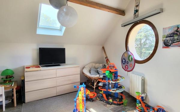 Maison à vendre    6 pièces •  Milly-la-Forêt