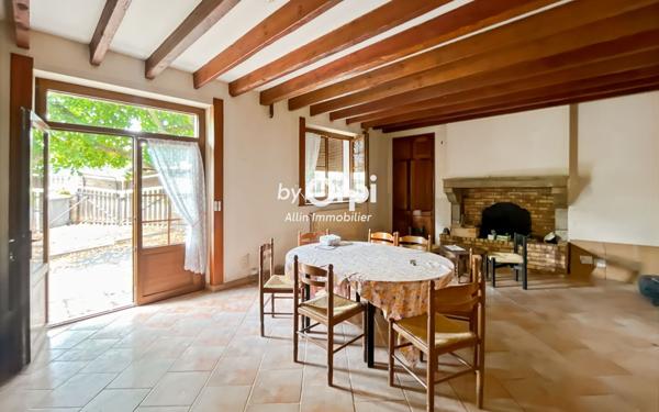 Maison à vendre    5 pièces •  Meaulne