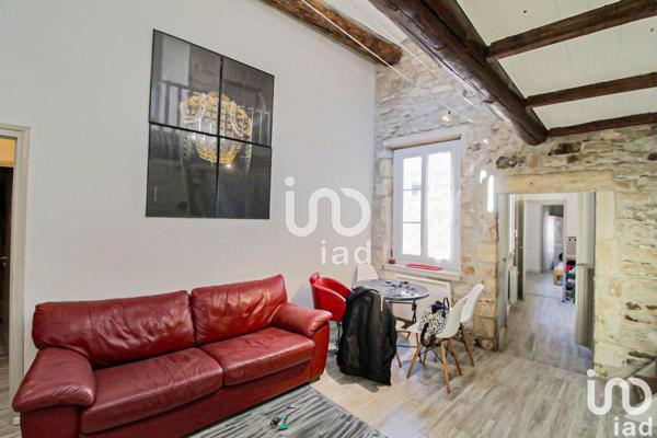 Location appartement 3 pièces 71 m² Nîmes